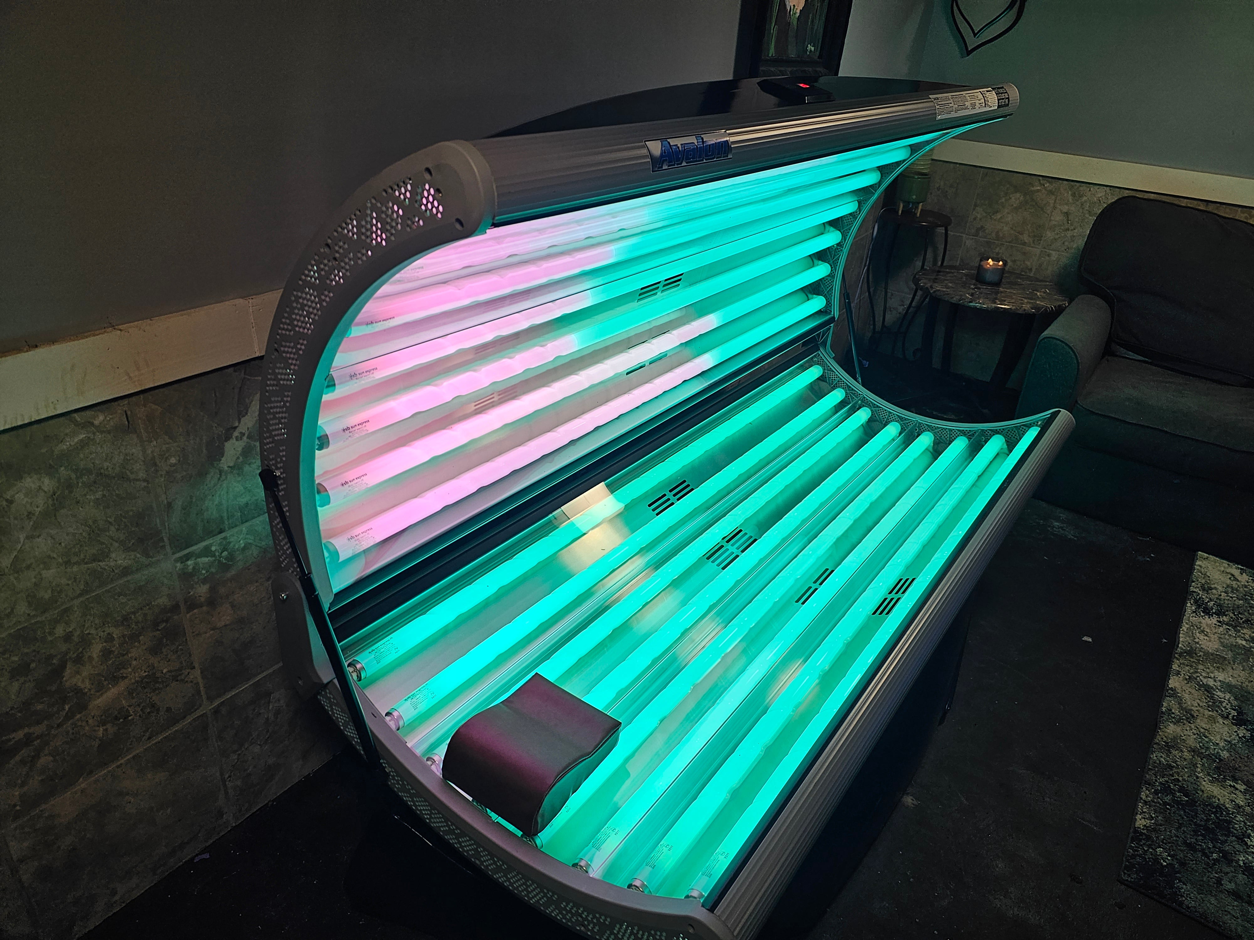 ESB Avalon 16 Tanning Bed - 110v