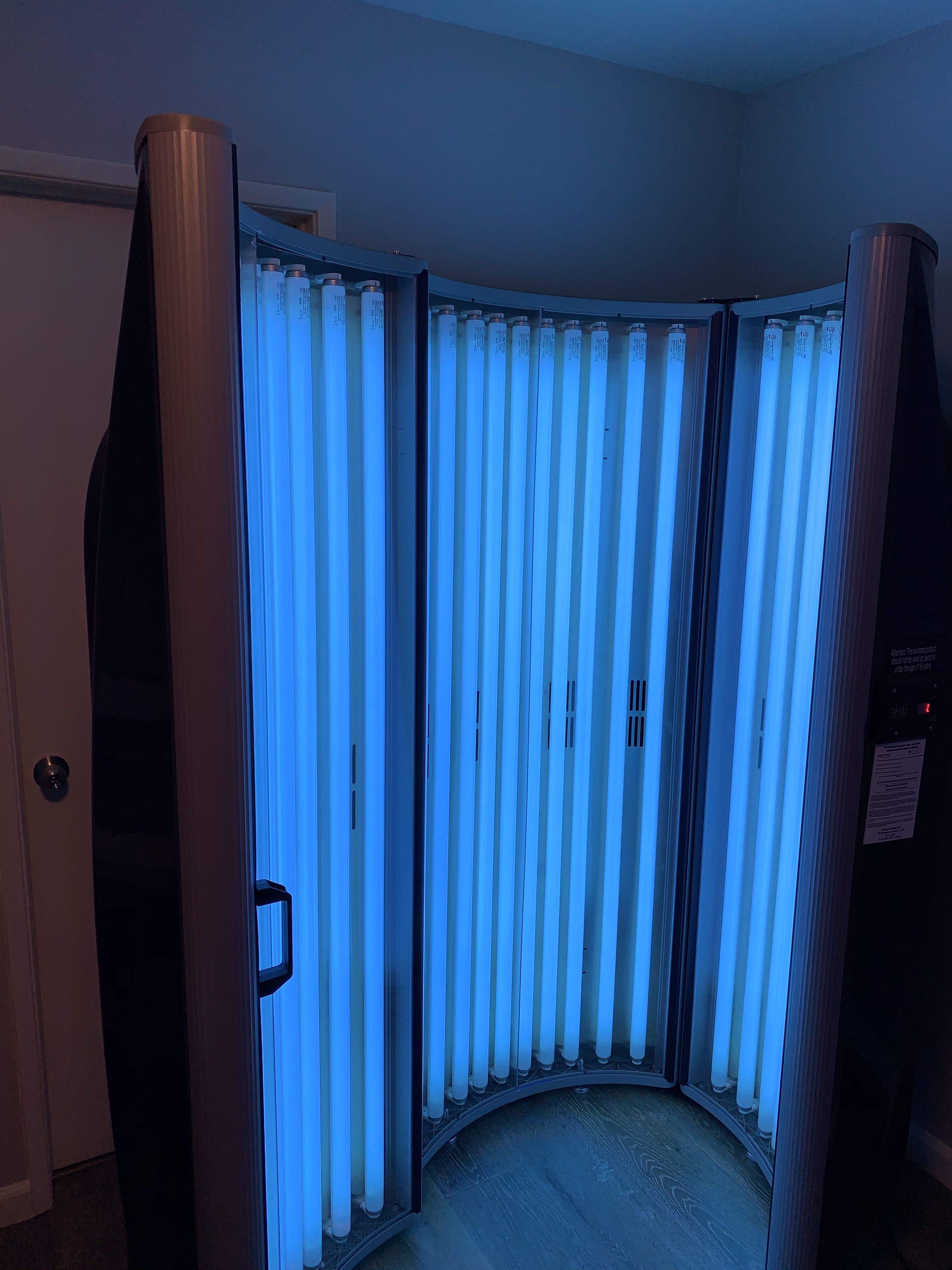 ESB Galaxy 30 Vertical Tanning Booth - 110v